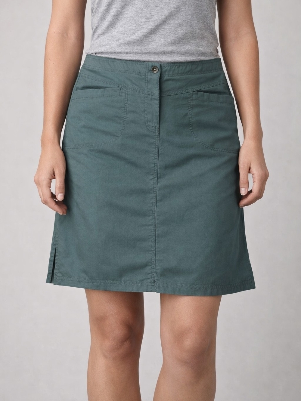MEC Mountain Equipment Company Grey Technical Hiking Skirt Slim Fit Gorpcore 8